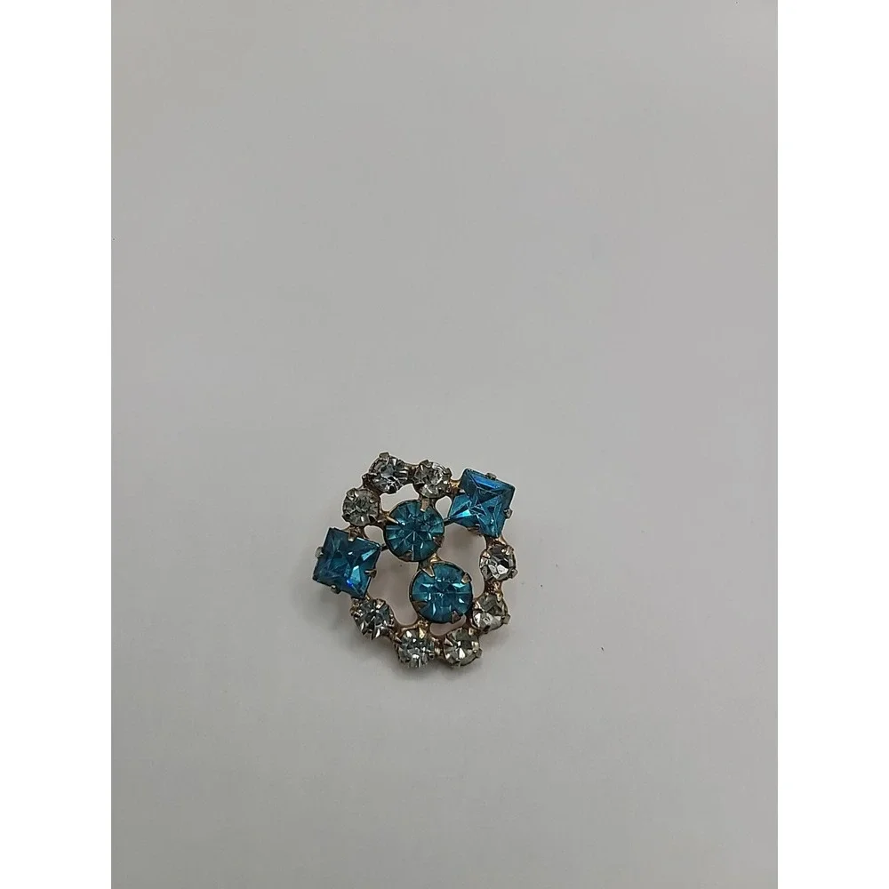 Vintage Aqua Blue Rhinestone Scatter Pin Gold Tone‎ Clear Crystal Brooch